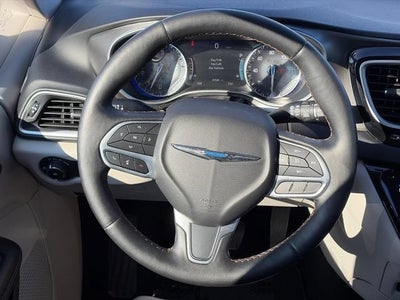 2020 Chrysler Pacifica Touring L Plus