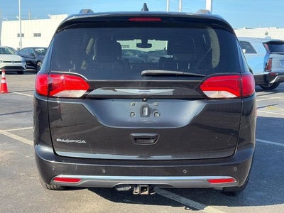 2020 Chrysler Pacifica Touring L Plus