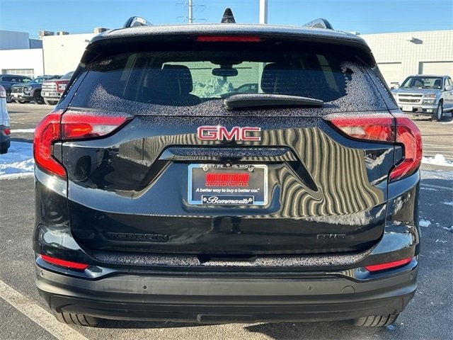 2021 GMC Terrain SLT