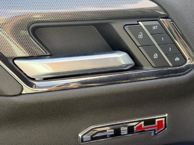 2024 GMC Sierra 1500 AT4