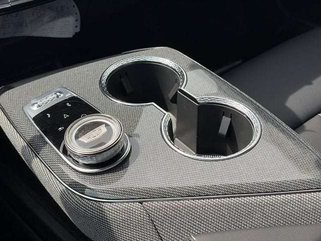 2027 Cadillac OPTIQ Luxury