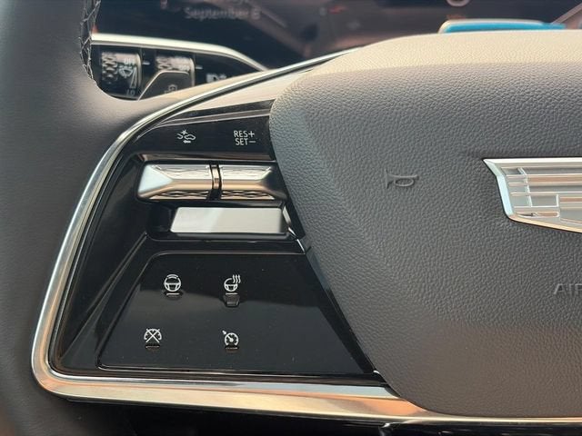2027 Cadillac OPTIQ Luxury
