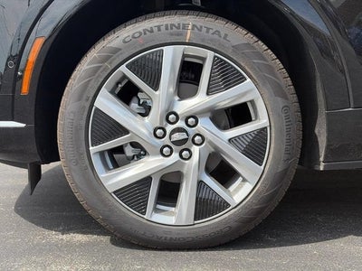 2027 Cadillac OPTIQ Luxury
