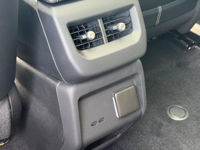 2027 Cadillac OPTIQ Luxury