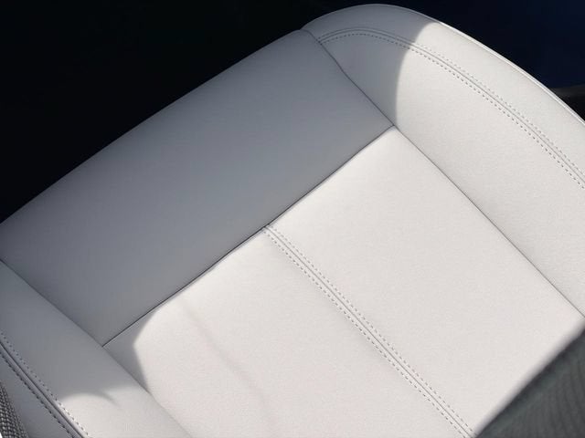 2027 Cadillac OPTIQ Luxury