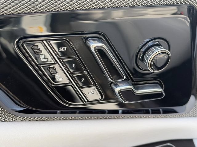 2027 Cadillac OPTIQ Luxury