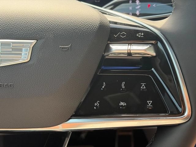 2027 Cadillac OPTIQ Luxury