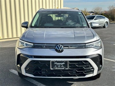 2025 Volkswagen Taos SEL
