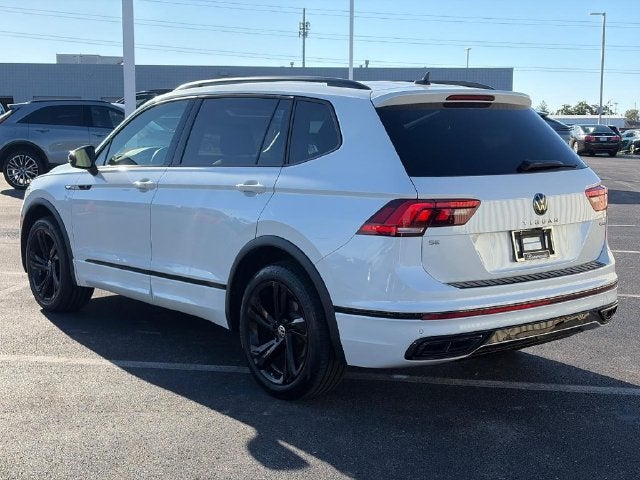 2023 Volkswagen Tiguan SE R-Line Black