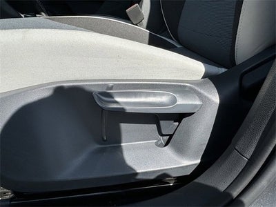 2025 Volkswagen Taos S