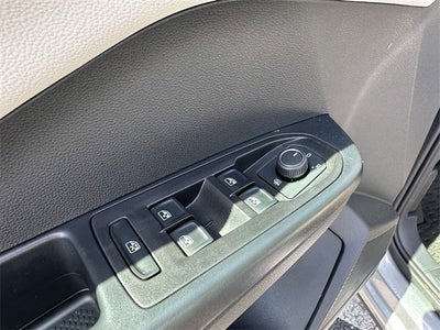 2025 Volkswagen Taos S