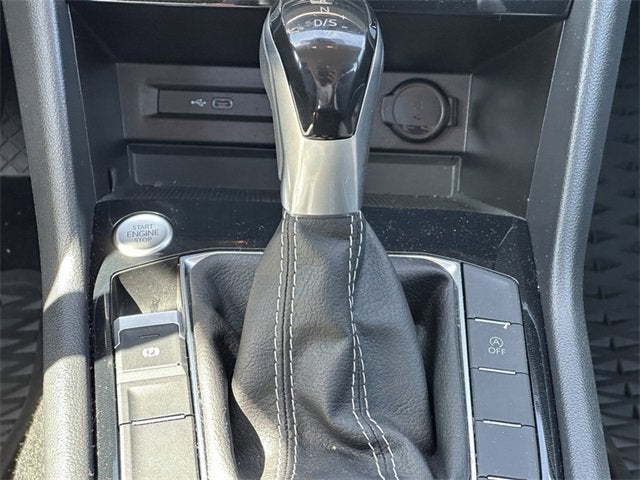 2025 Volkswagen Taos S