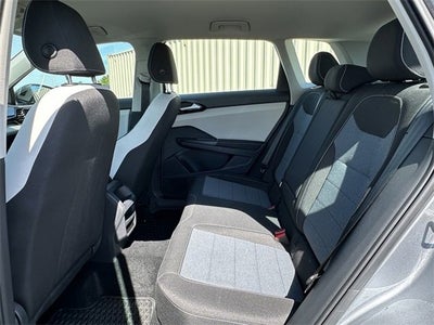 2025 Volkswagen Taos S