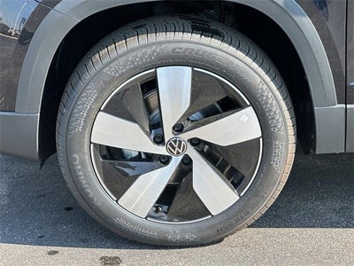 2025 Volkswagen Taos S