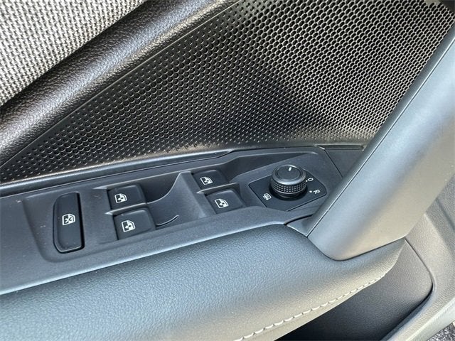 2025 Volkswagen Tiguan S