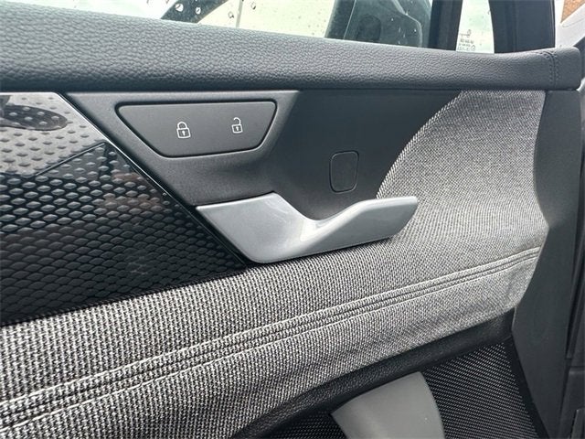 2025 Volkswagen Tiguan S