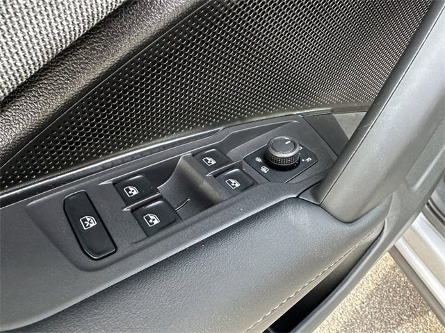 2025 Volkswagen Tiguan S