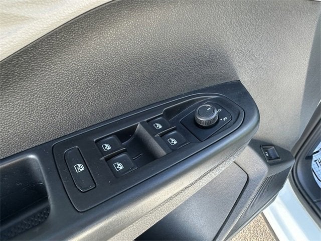 2023 Volkswagen Taos S