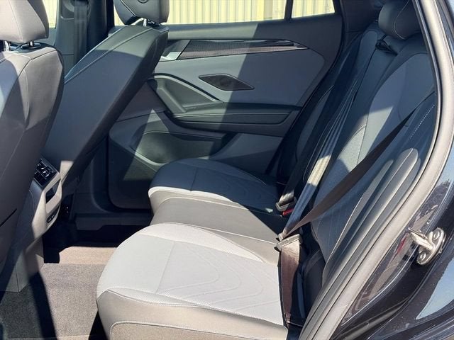 2025 Volkswagen Tiguan SE R-Line Black