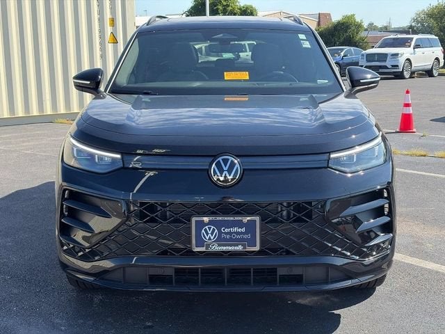 2025 Volkswagen Tiguan SE R-Line Black