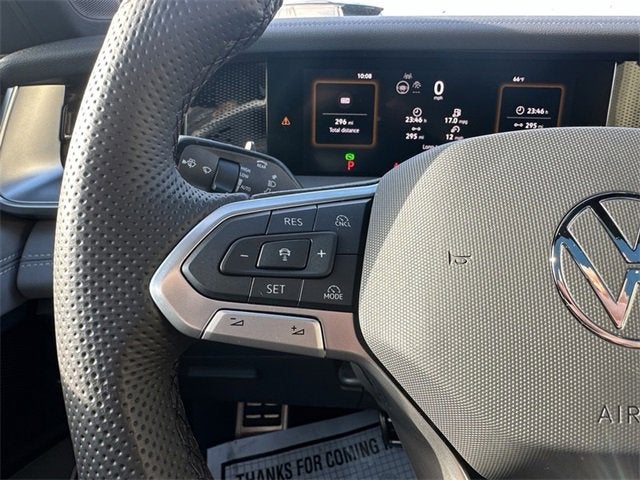 2025 Volkswagen Tiguan SE R-Line Black