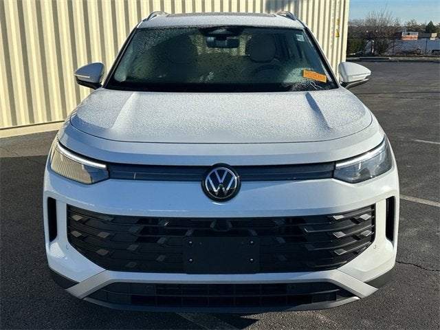 2025 Volkswagen Tiguan SE