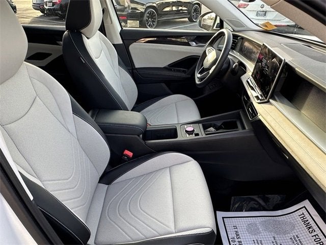 2025 Volkswagen Tiguan SE