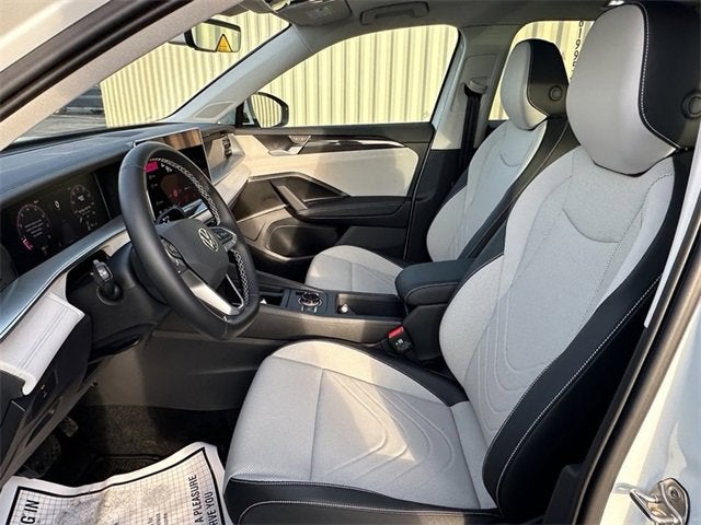 2025 Volkswagen Tiguan SE