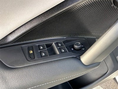 2025 Volkswagen Tiguan SE