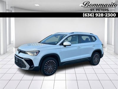 2025 Volkswagen Taos SE