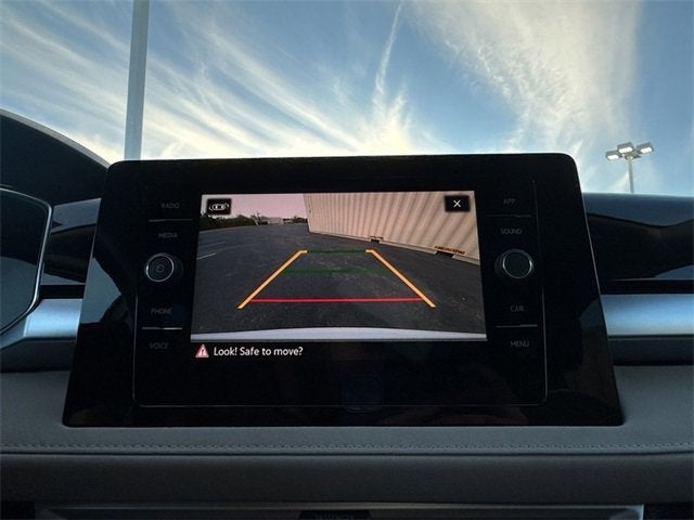 2025 Volkswagen Taos SE