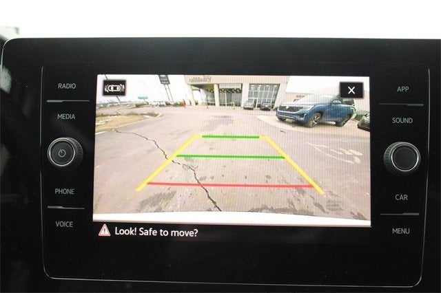 2025 Volkswagen Taos SE