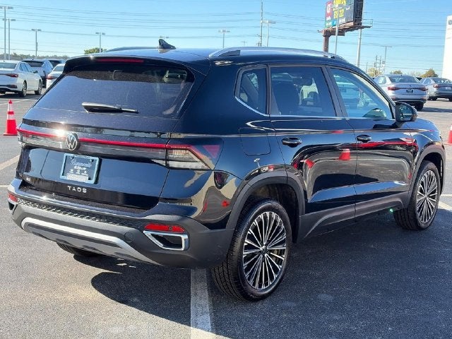 2026 Volkswagen Taos SE