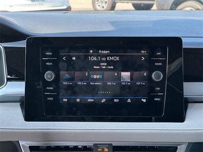 2025 Volkswagen Taos SE