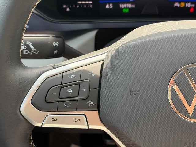 2023 Volkswagen Taos SE