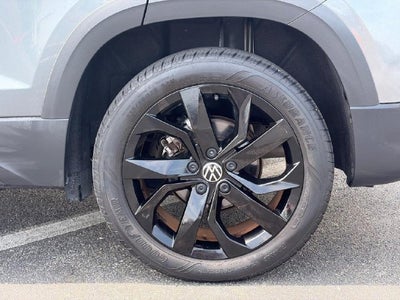 2023 Volkswagen Taos SE