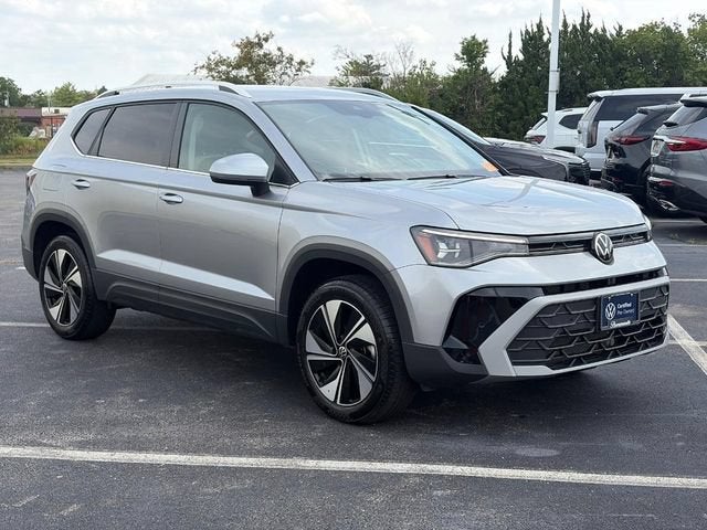 2025 Volkswagen Taos SE