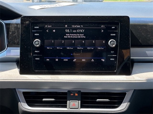 2025 Volkswagen Taos SE