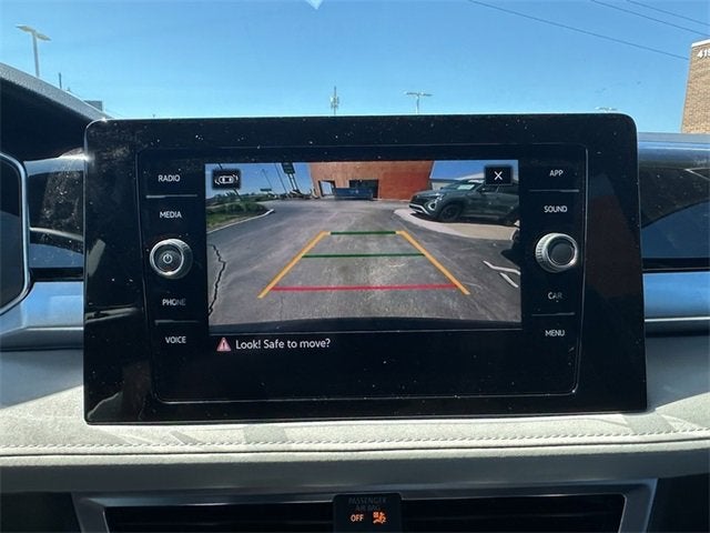 2025 Volkswagen Taos SE