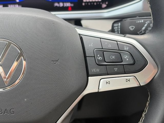 2025 Volkswagen Taos SE