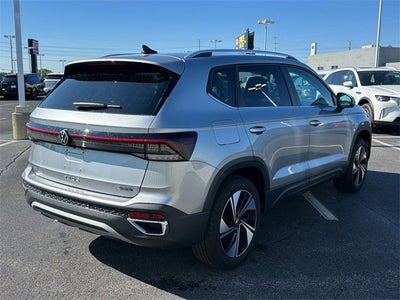 2025 Volkswagen Taos SE