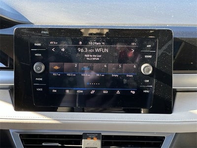 2025 Volkswagen Taos SE