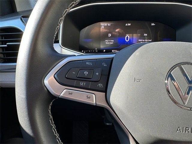 2025 Volkswagen Taos SE