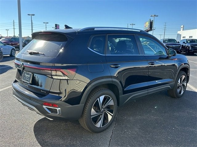 2025 Volkswagen Taos SE