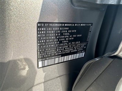 2025 Volkswagen Taos SE