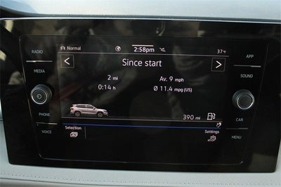 2025 Volkswagen Taos SE