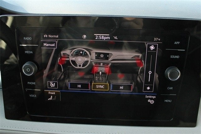 2025 Volkswagen Taos SE