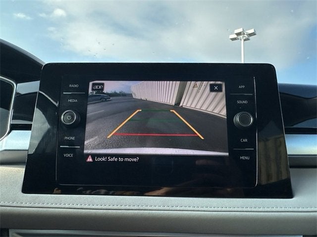 2025 Volkswagen Taos SE