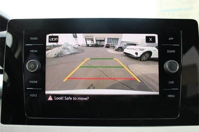 2025 Volkswagen Taos SE