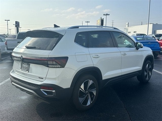 2025 Volkswagen Taos SE